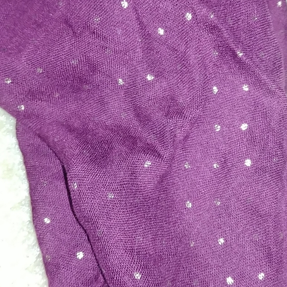 Scarf - Picture 2 of 3